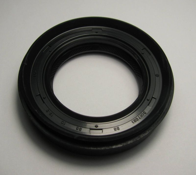 A6MF1 Axle seals*left